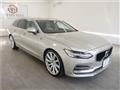 2017 Volvo V90