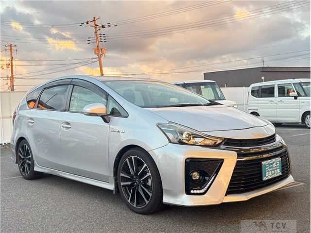 2015 Toyota PRIUS α