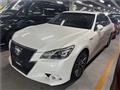 2013 Toyota Crown Hybrid