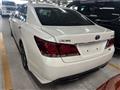 2013 Toyota Crown Hybrid