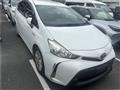 2015 Toyota PRIUS α