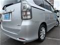 2011 Toyota Voxy