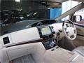 2014 Toyota Estima Hybrid