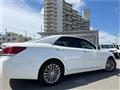 2015 Toyota Crown Hybrid