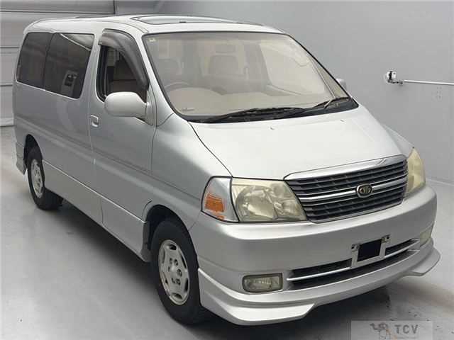2002 Toyota Granvia