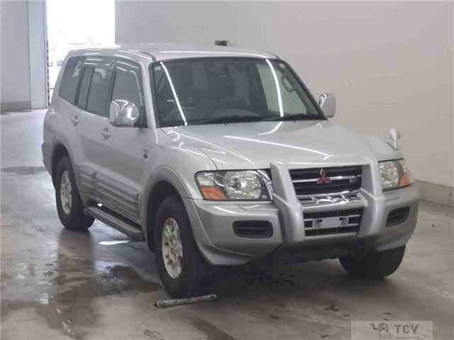 2000 Mitsubishi Pajero