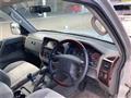 2000 Mitsubishi Pajero