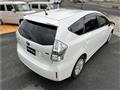 2013 Toyota PRIUS α