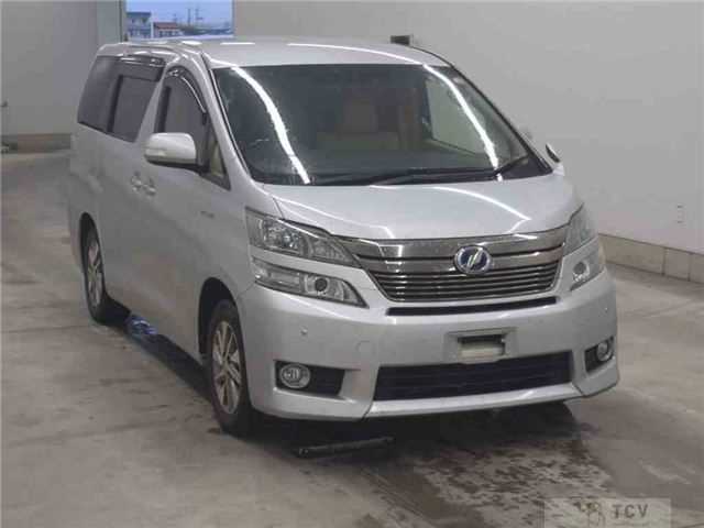 2013 Toyota Vellfire