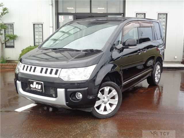 2014 Mitsubishi Delica D5