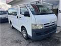 2005 Toyota Hiace Van