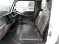 2013 Isuzu Elf Truck