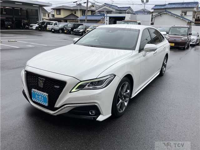 2018 Toyota Crown