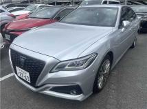 2018 Toyota Crown Hybrid