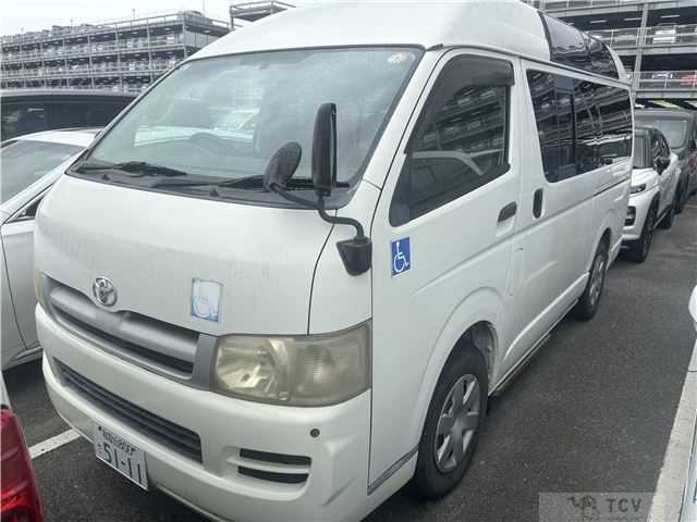 2005 Toyota Hiace Van