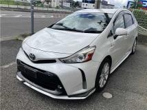 2015 Toyota PRIUS α
