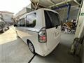 2011 Toyota Voxy