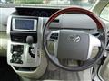 2012 Toyota Noah