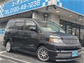 2005 Toyota Voxy