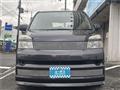 2005 Toyota Voxy