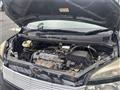 2005 Toyota Voxy