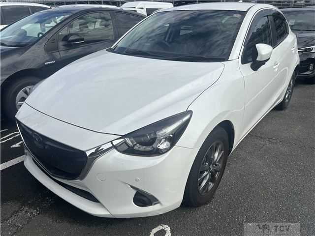 2018 Mazda Demio