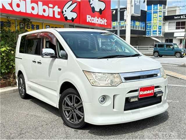 2007 Mitsubishi Delica D5