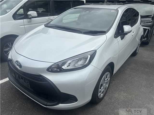 2022 Toyota AQUA