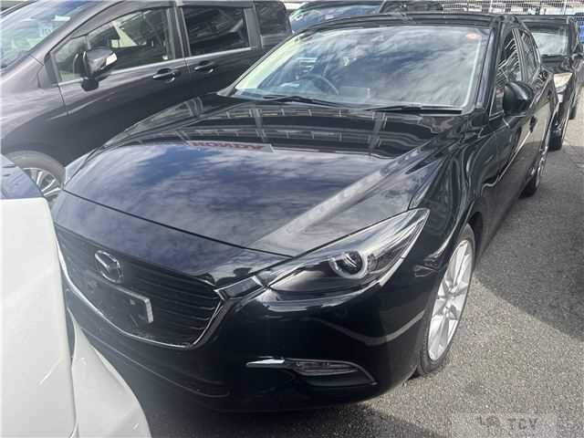 2016 Mazda Axela