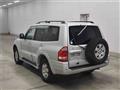 2003 Mitsubishi Pajero