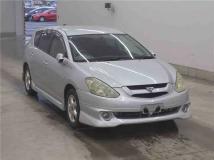 2004 Toyota Caldina