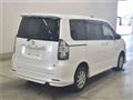 2010 Toyota Voxy