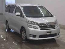 2013 Toyota Vellfire