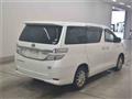 2013 Toyota Vellfire