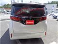 2024 Toyota Alphard Hybrid