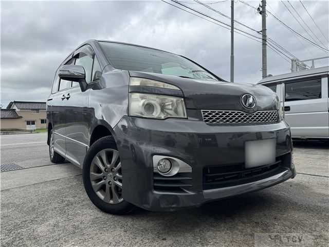 2012 Toyota Voxy