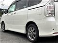 2010 Toyota Voxy