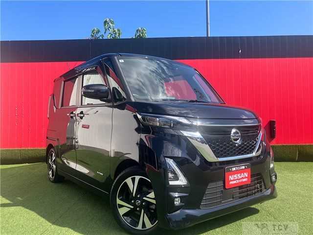 2022 Nissan ROOX