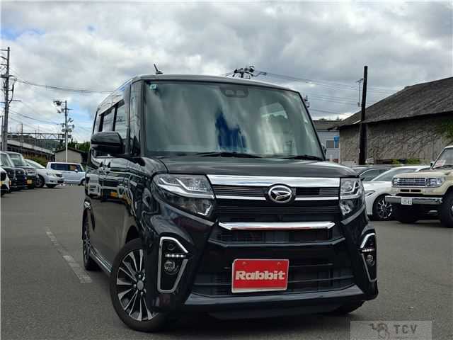 2019 Daihatsu Tanto Custom