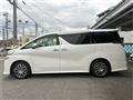 2017 Toyota Vellfire