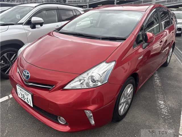 2012 Toyota PRIUS α