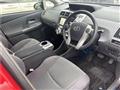 2012 Toyota PRIUS α