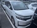 2016 Toyota Voxy