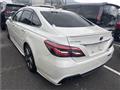 2019 Toyota Crown Hybrid