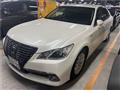 2013 Toyota Crown Hybrid