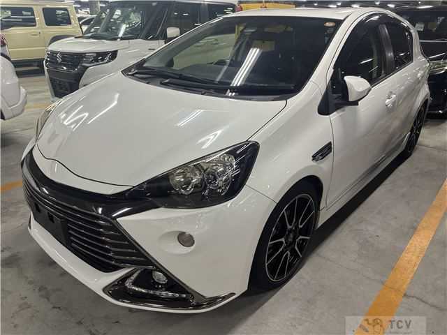 2015 Toyota AQUA