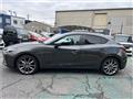 2017 Mazda Axela