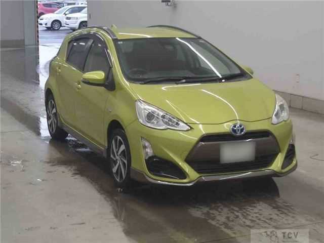 2016 Toyota AQUA