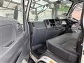 2014 Isuzu Elf Truck
