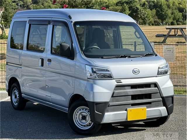2021 Daihatsu Hijet Cargo